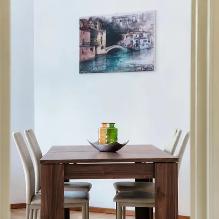 Joivy Superb Family Flat In Perfect Centre * Como