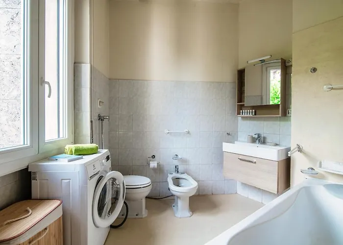 Joivy Superb Family Flat In Perfect Centre Como