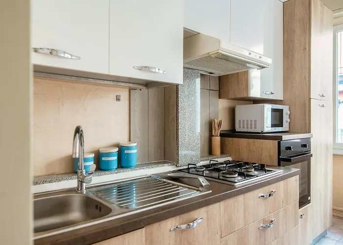 Joivy Superb Family Flat In Perfect Centre Como