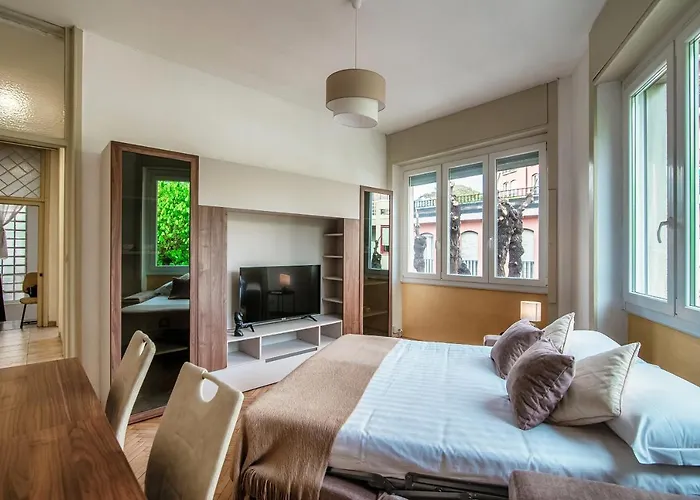 Joivy Superb Family Flat In Perfect Centre Como